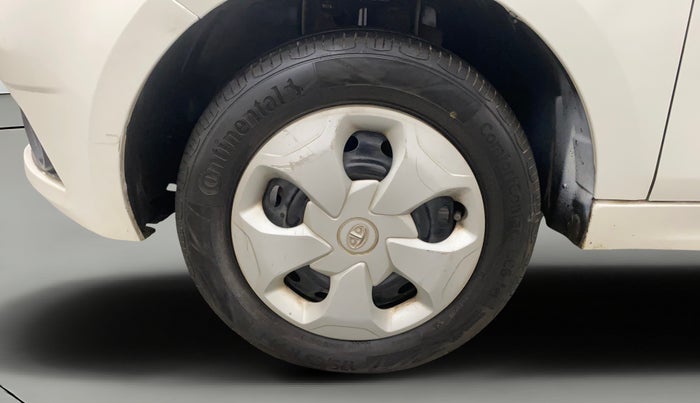 2016 Tata Tiago XT PETROL, Petrol, Manual, 55,189 km, Left Front Wheel