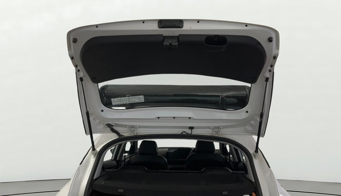 2021 Hyundai NEW I20 ASTA 1.0 GDI TURBO DCT, Petrol, Automatic, 30,375 km, Boot Door Open