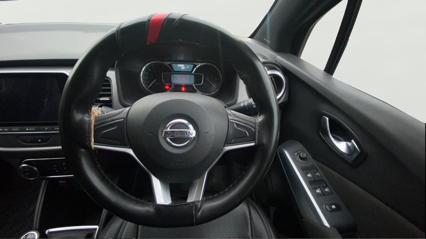 2019 Nissan Kicks XV 1.5, Petrol, Manual, 23,081 km, Steering Wheel Close Up