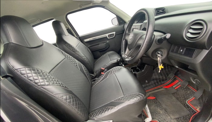 2023 Maruti S PRESSO VXI, Petrol, Manual, 30,818 km, Right Side Front Door Cabin