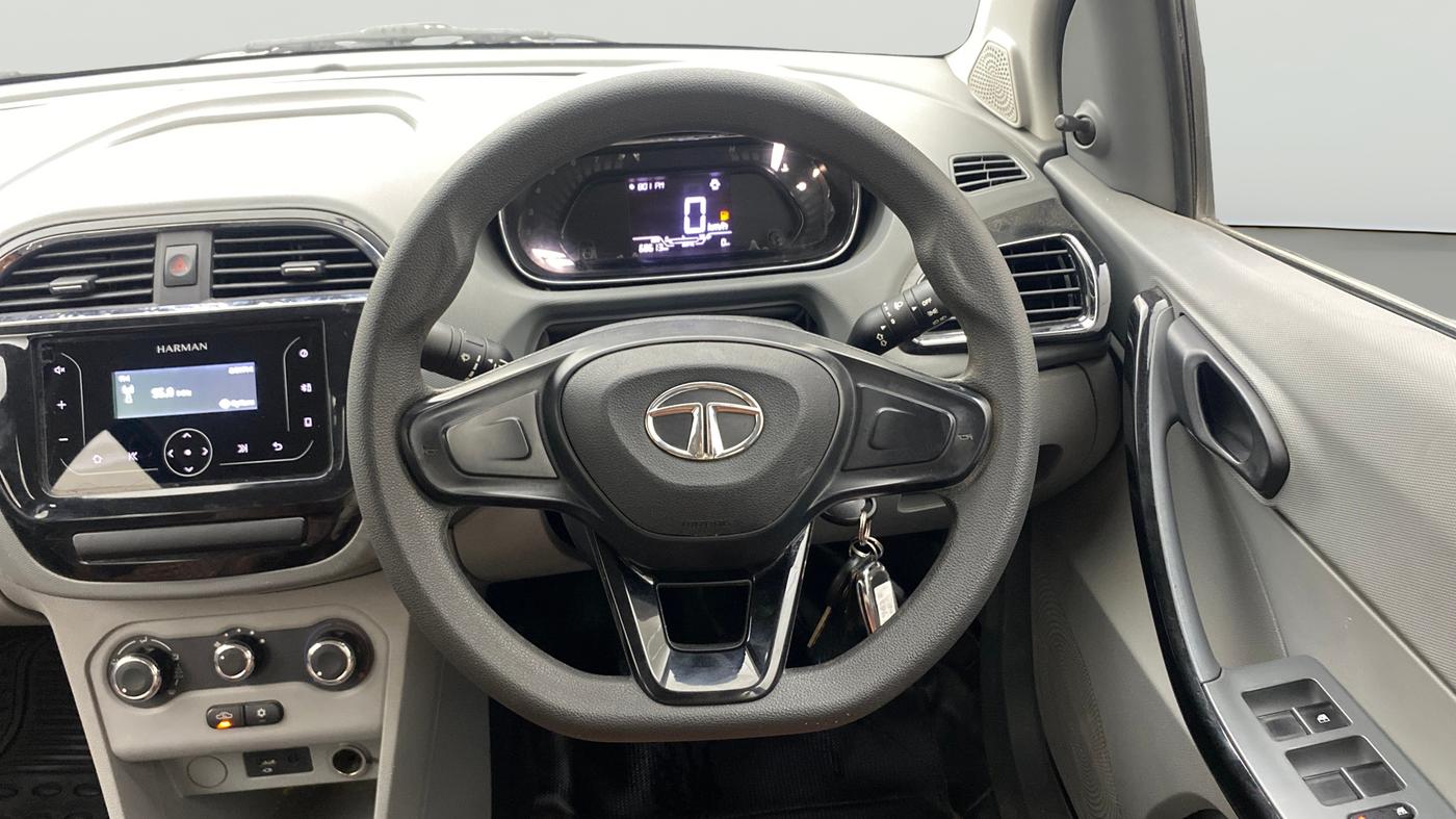 2020 Tata TIGOR XM PETROL, Petrol, Manual, 68,590 km, Steering Wheel Close Up