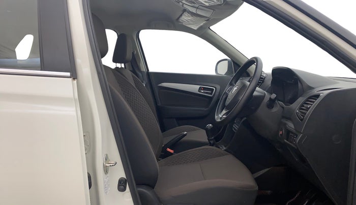 2022 Toyota URBAN CRUISER HIGH GRADE MT, Petrol, Manual, 13,775 km, Right Side Front Door Cabin