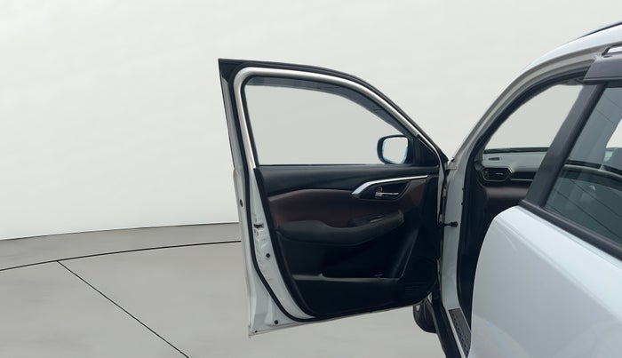 2024 Maruti Grand Vitara DELTA SMART HYBRID, Petrol, Manual, 14,199 km, LHS Front Door