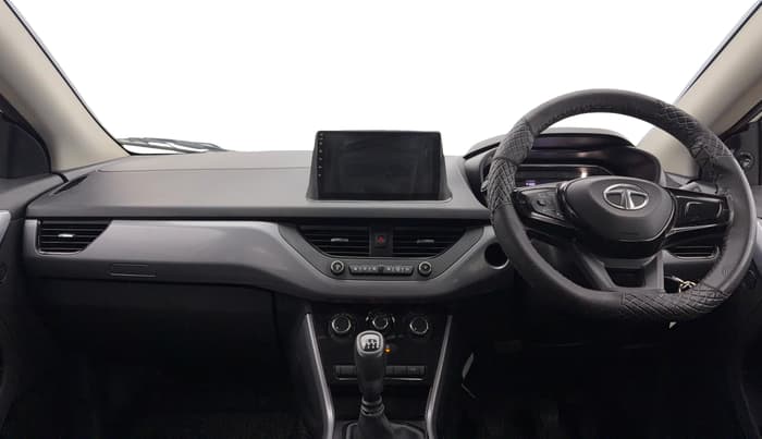 2022 Tata NEXON XM SUNROOF PETROL, Petrol, Manual, 24,073 km, Dashboard