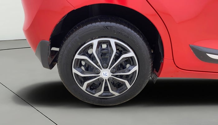 2016 Maruti Baleno DELTA PETROL 1.2, Petrol, Manual, 77,090 km, Right Rear Wheel