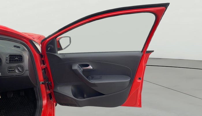 2018 Volkswagen Polo TRENDLINE 1.0L, Petrol, Manual, 53,814 km, RHS Front Door