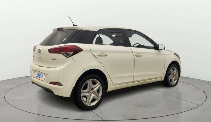 2017 Hyundai Elite i20 ASTA 1.2, Petrol, Manual, 1,06,073 km, Right Back Diagonal
