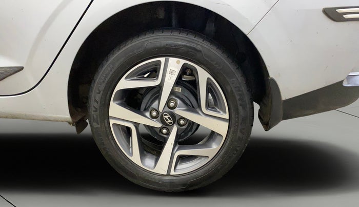 2024 Hyundai AURA SX 1.2 CNG, CNG, Manual, 37,225 km, Left Rear Wheel