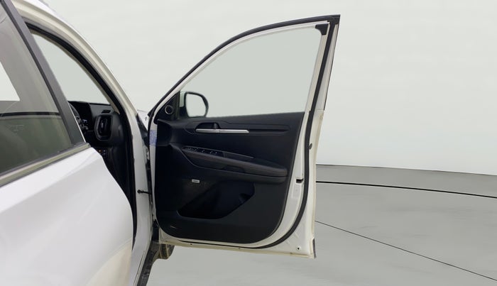 2020 KIA SONET GTX PLUS 1.5 AT, Diesel, Automatic, 97,106 km, RHS Front Door