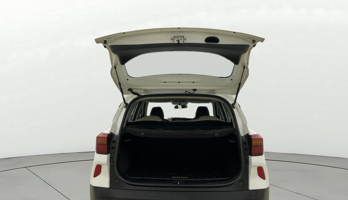 2023 KIA SELTOS HTK PLUS 1.5 DIESEL IMT, Diesel, Manual, 1,17,162 km, Boot Door Open