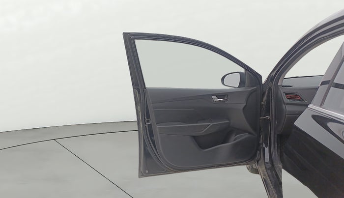 2022 Hyundai Verna SX (O) 1.0 TURBO DCT, Petrol, Automatic, 41,686 km, LHS Front Door