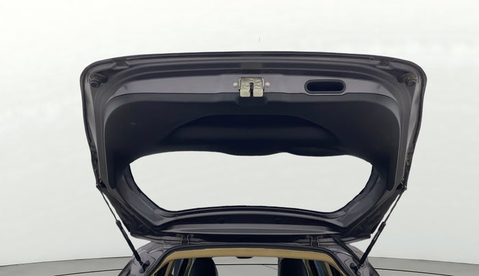 2018 Honda Jazz 1.2L I-VTEC SV, Petrol, Manual, 55,314 km, Boot Door Open