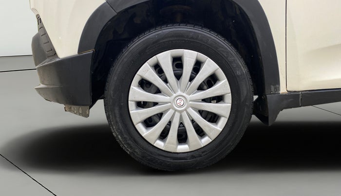 2017 Mahindra Kuv100 K4 PLUS D 6 STR, Diesel, Manual, 53,535 km, Left Front Wheel