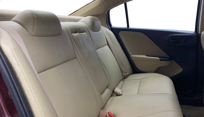 2016 Honda City 1.5L I-VTEC SV, Petrol, Manual, 1,02,619 km, Right Side Rear Door Cabin