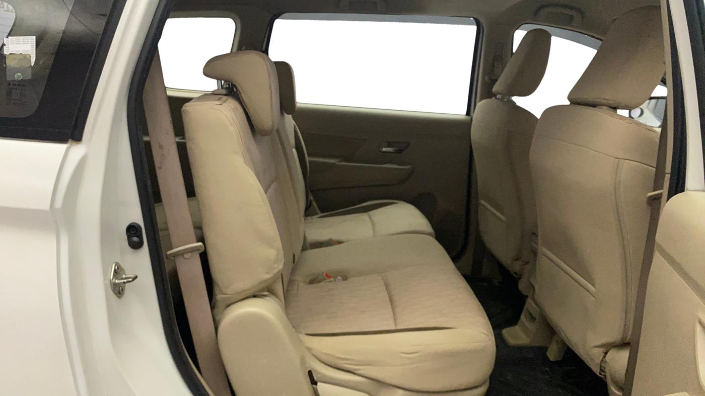 2020 Maruti Ertiga ZXI+ SHVS, Petrol, Manual, 1,28,059 km, Right Side Rear Door Cabin