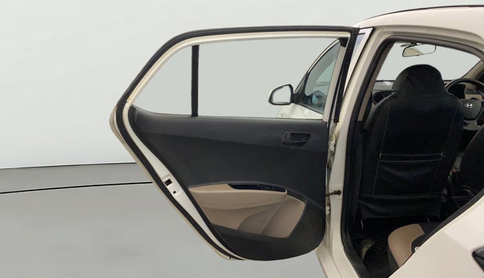 2015 Hyundai Grand i10 MAGNA 1.2 KAPPA VTVT, CNG, Manual, 67,025 km, LHS Rear Door