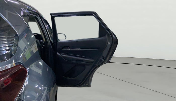 2024 KIA SONET HTK (O) 1.2 Petrol MT, Petrol, Manual, 11,521 km, RHS Rear Door