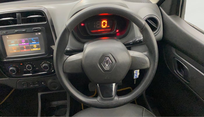 2017 Renault Kwid RXT 1.0, Petrol, Manual, 36,916 km, Steering Wheel Close Up