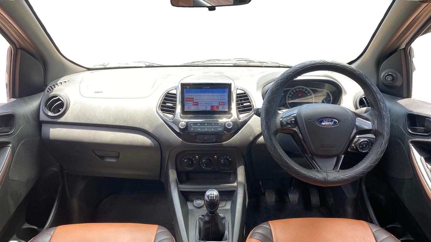 2020 Ford FREESTYLE TITANIUM 1.2 PETROL, Petrol, Manual, 35,007 km, Dashboard