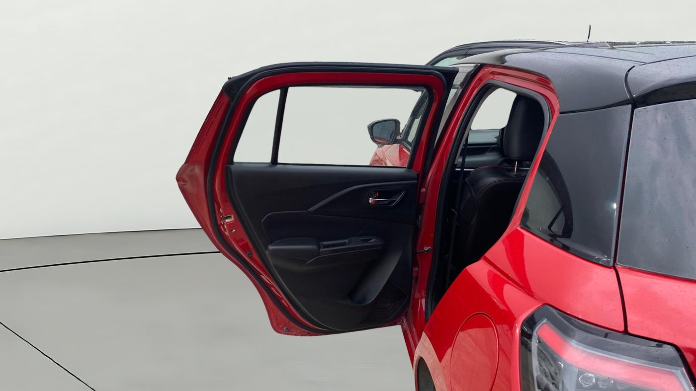 2024 Maruti Swift ZXI PLUS, Petrol, Manual, 28,644 km, LHS Rear Door