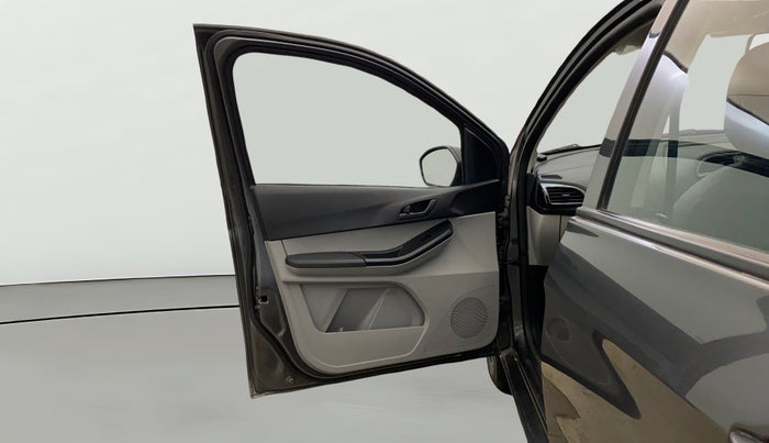 2023 Tata Tiago XT (O) PETROL, Petrol, Manual, 24,509 km, LHS Front Door