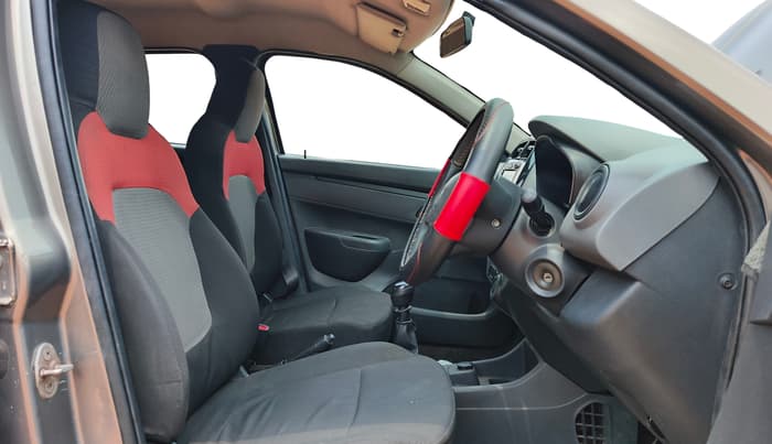 2016 Renault Kwid RXT 0.8, Petrol, Manual, 54,980 km, Right Side Front Door Cabin
