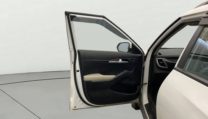 2022 KIA SELTOS HTK PLUS 1.5 IMT, Petrol, Manual, 68,922 km, LHS Front Door