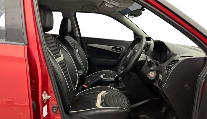 2019 Maruti Vitara Brezza ZDI AMT, Diesel, Automatic, 95,457 km, Right Side Front Door Cabin