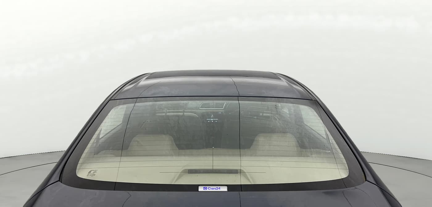 2022 Maruti Ciaz SIGMA 1.5 SHVS MT  PETROL, Petrol, Manual, 35,291 km, Rear Windshield
