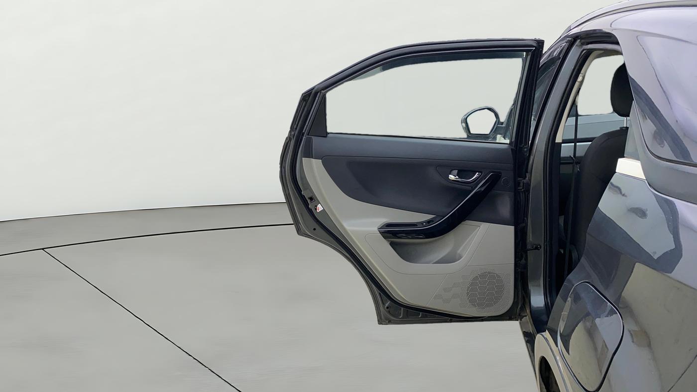 2018 Tata NEXON XZ PETROL, Petrol, Manual, 53,738 km, LHS Rear Door