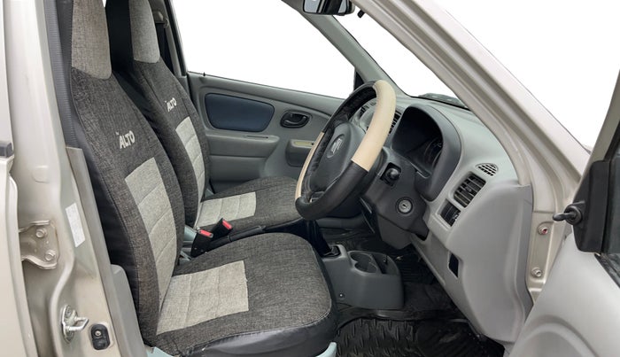 2014 Maruti Alto K10 LXI, Petrol, Manual, 53,665 km, Right Side Front Door Cabin