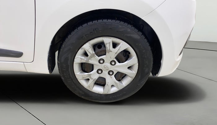 2015 Hyundai Grand i10 SPORTZ 1.2 KAPPA VTVT, Petrol, Manual, 53,268 km, Right Front Wheel