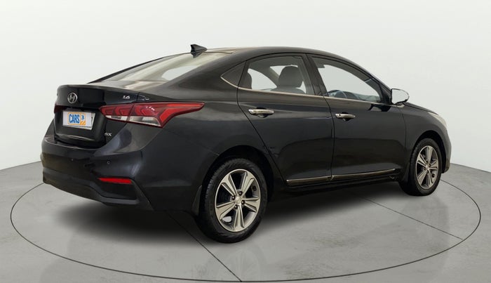 2018 Hyundai Verna 1.6 VTVT SX, Petrol, Manual, 74,702 km, Right Back Diagonal