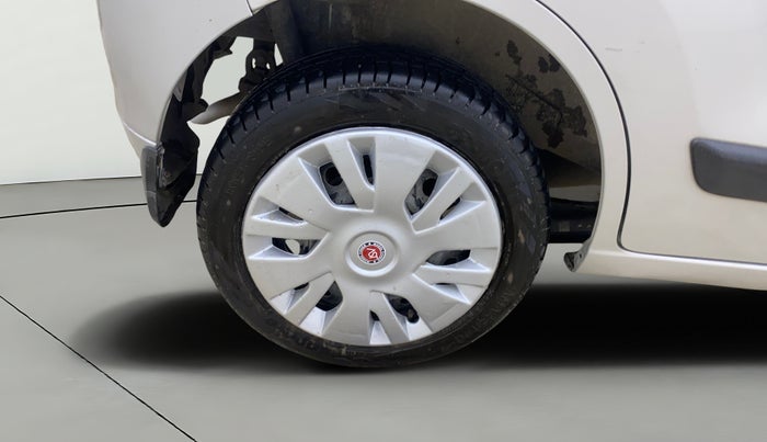 2015 Maruti Wagon R 1.0 VXI, Petrol, Manual, 75,237 km, Right Rear Wheel