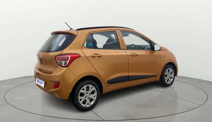 2016 Hyundai Grand i10 SPORTZ 1.2 KAPPA VTVT, Petrol, Manual, 65,267 km, Right Back Diagonal