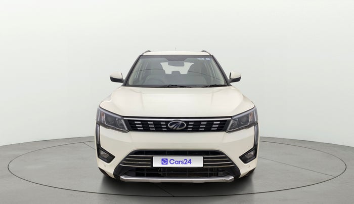 2022 Mahindra XUV300 W8 (O) 1.5 DIESEL, Diesel, Manual, 53,875 km, Front