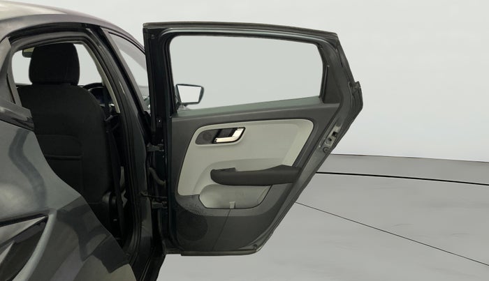 2021 Tata ALTROZ XZ PETROL, Petrol, Manual, 31,421 km, RHS Rear Door