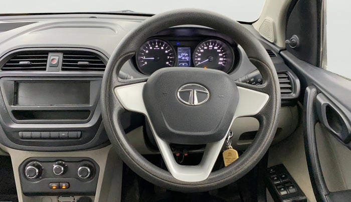 2018 Tata Tiago XE PETROL, Petrol, Manual, 26,180 km, Steering Wheel Close Up