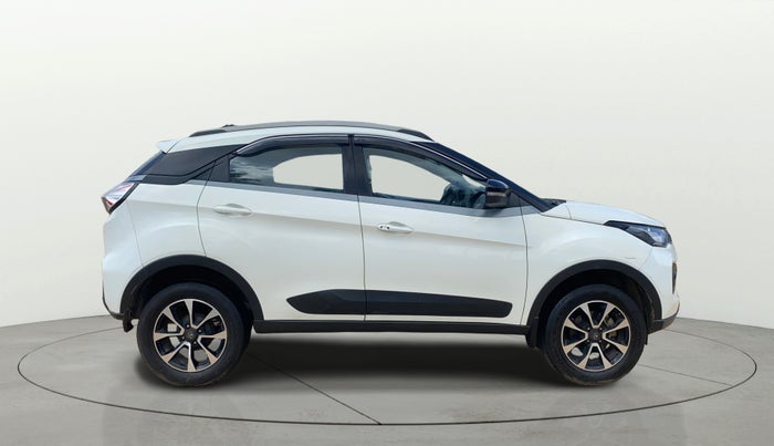 2020 Tata NEXON XZA PLUS (O) PETROL, Petrol, Automatic, 25,790 km, Right Side View