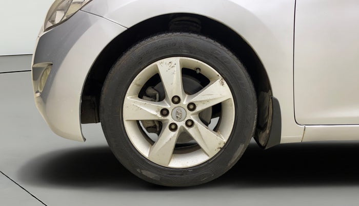 2012 Hyundai New Elantra 1.6 S MT DIESEL, Diesel, Manual, 1,29,540 km, Left Front Wheel