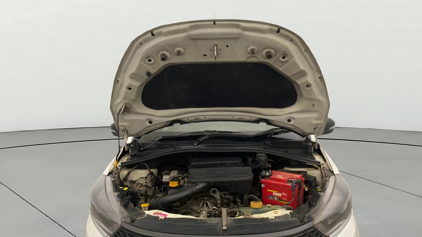 2020 Tata Tiago XZ PLUS PETROL, Petrol, Manual, 1,41,342 km, Open Bonet