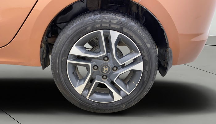 2017 Tata TIGOR XZ PETROL, Petrol, Manual, 74,309 km, Left Rear Wheel