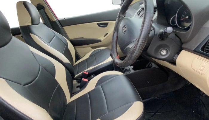 2018 Hyundai Eon MAGNA +, Petrol, Manual, 58,957 km, Right Side Front Door Cabin