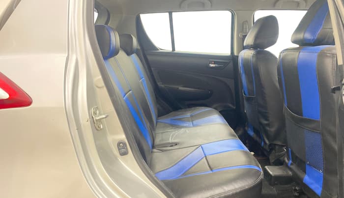 2013 Maruti Swift ZXI, Petrol, Manual, 93,503 km, Right Side Rear Door Cabin