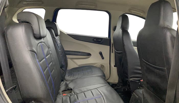 2019 Renault TRIBER RXL MT, CNG, Manual, 84,395 km, Right Side Rear Door Cabin