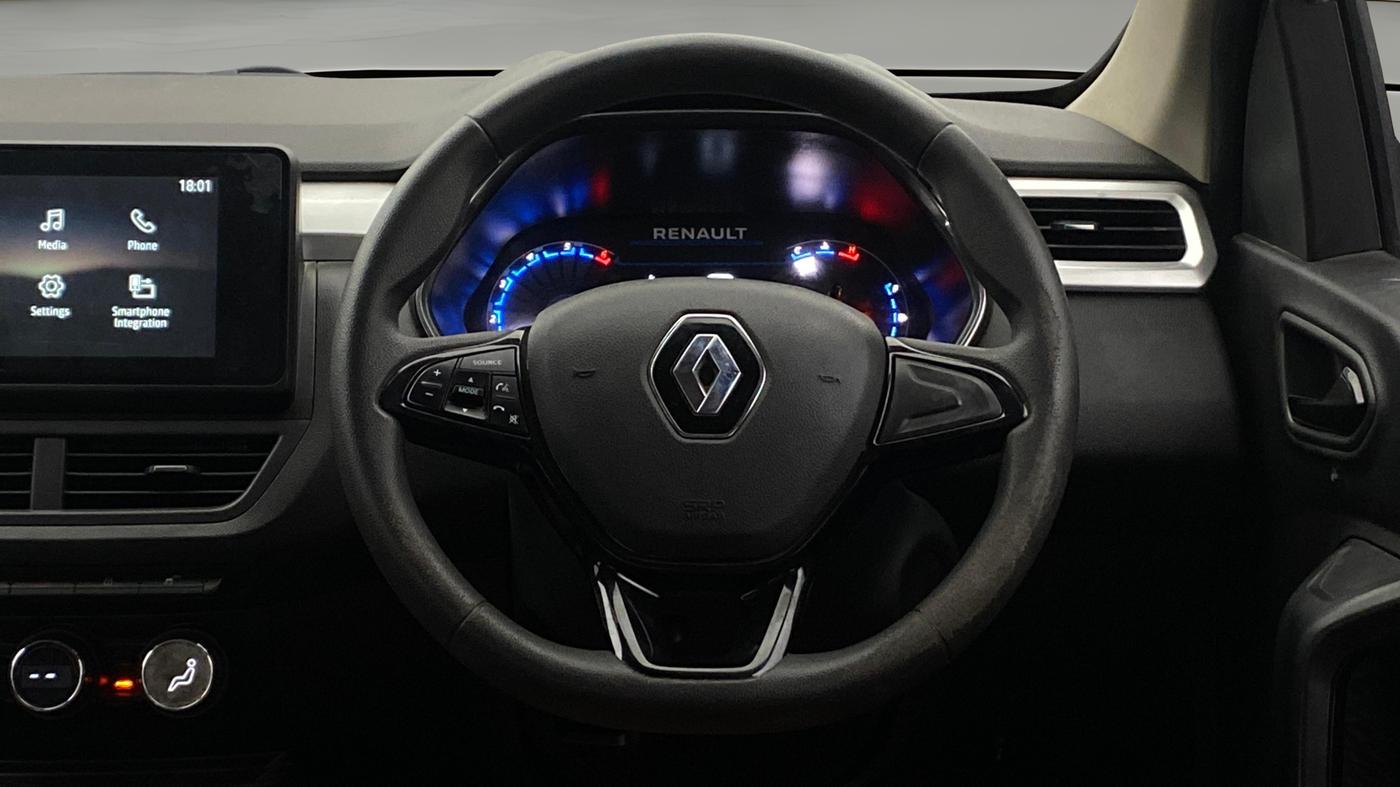 2024 Renault Kiger RXT (O) MT DUAL TONE, Petrol, Manual, 49,827 km, Steering Wheel Close Up