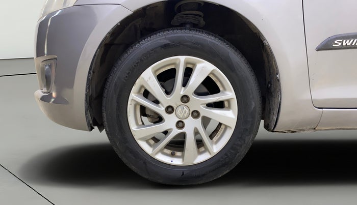 2013 Maruti Swift ZXI, Petrol, Manual, 54,475 km, Left Front Wheel