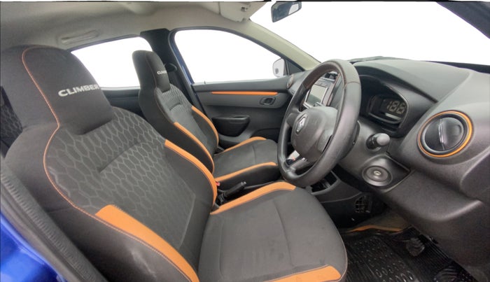 2019 Renault Kwid CLIMBER 1.0 AMT, Petrol, Automatic, 15,910 km, Right Side Front Door Cabin