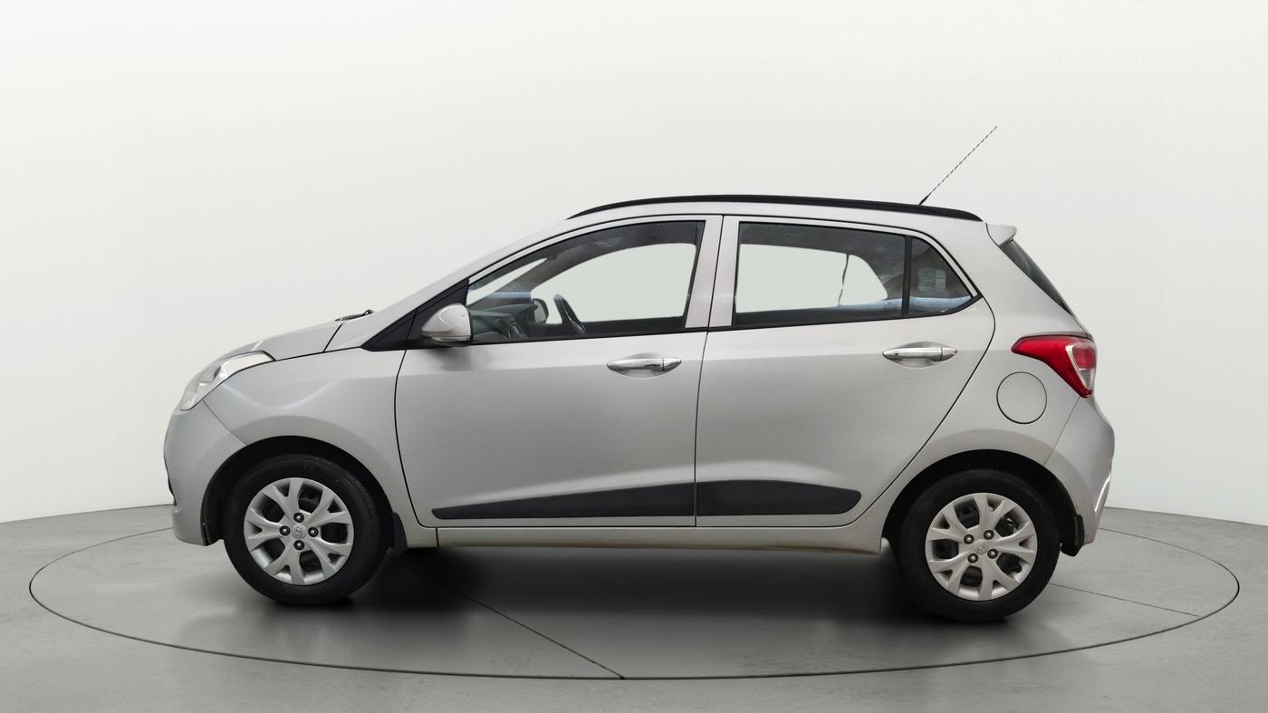 2015 Hyundai Grand i10 SPORTZ 1.2 KAPPA VTVT, Petrol, Manual, 31,211 km, Left Side