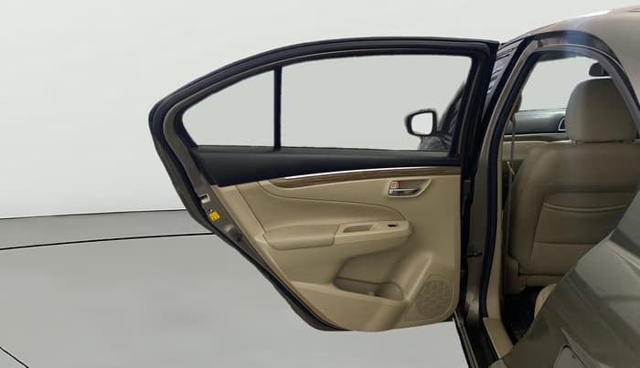 2018 Maruti Ciaz ALPHA  AT 1.5 SHVS PETROL, Petrol, Automatic, 35,118 km, LHS Rear Door